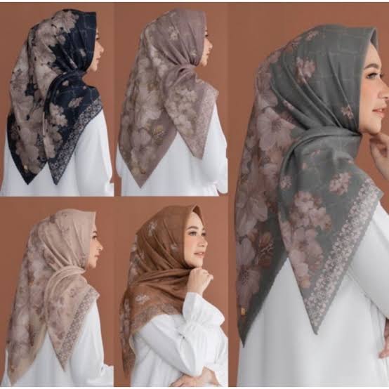 KERUDUNG SEGI 4