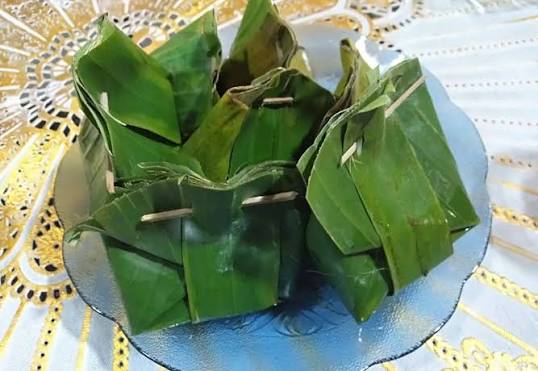 TAPE KETAN D PISANG